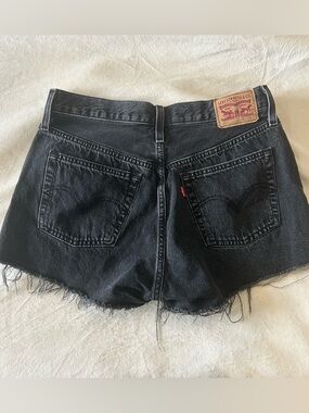 levi’s 501 denim shorts!